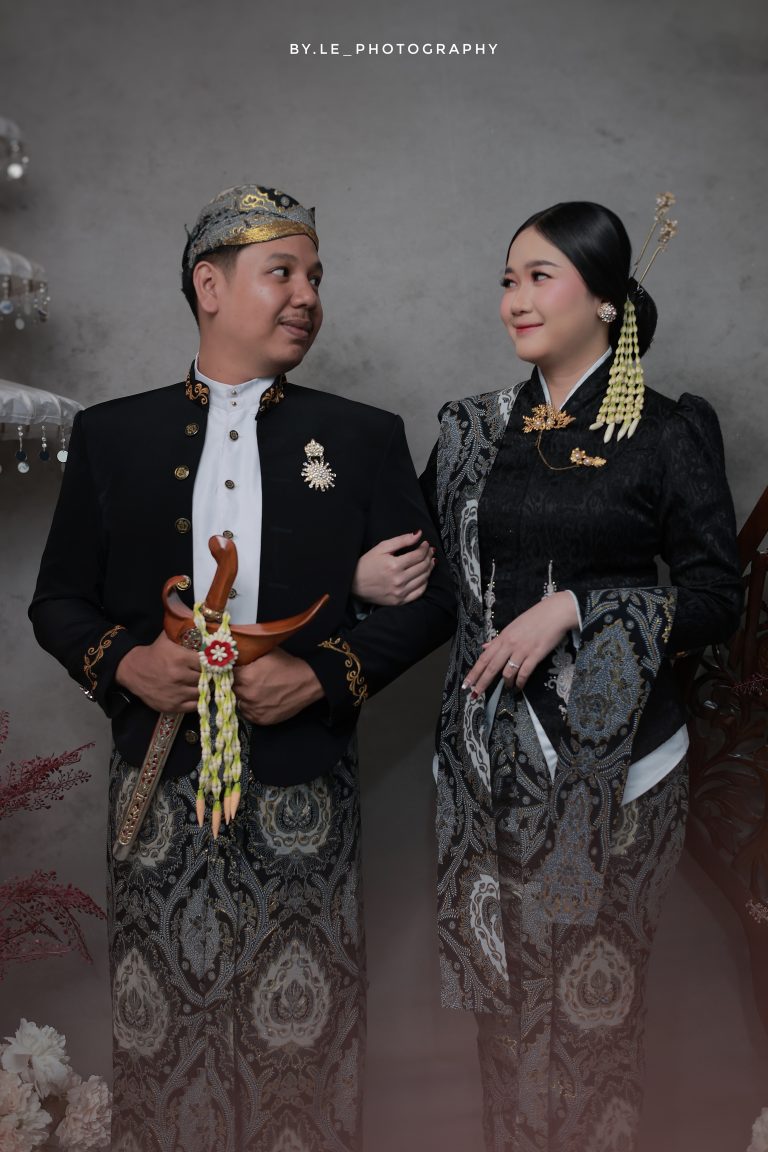 011A0444 - Hning Sekar Kinanti